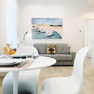 Leoncino Apartamento